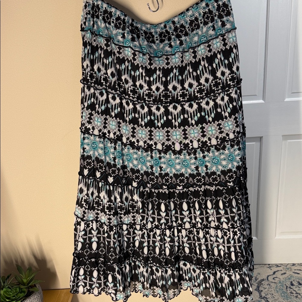 JM Collection layered size petite large elastic waist skirt